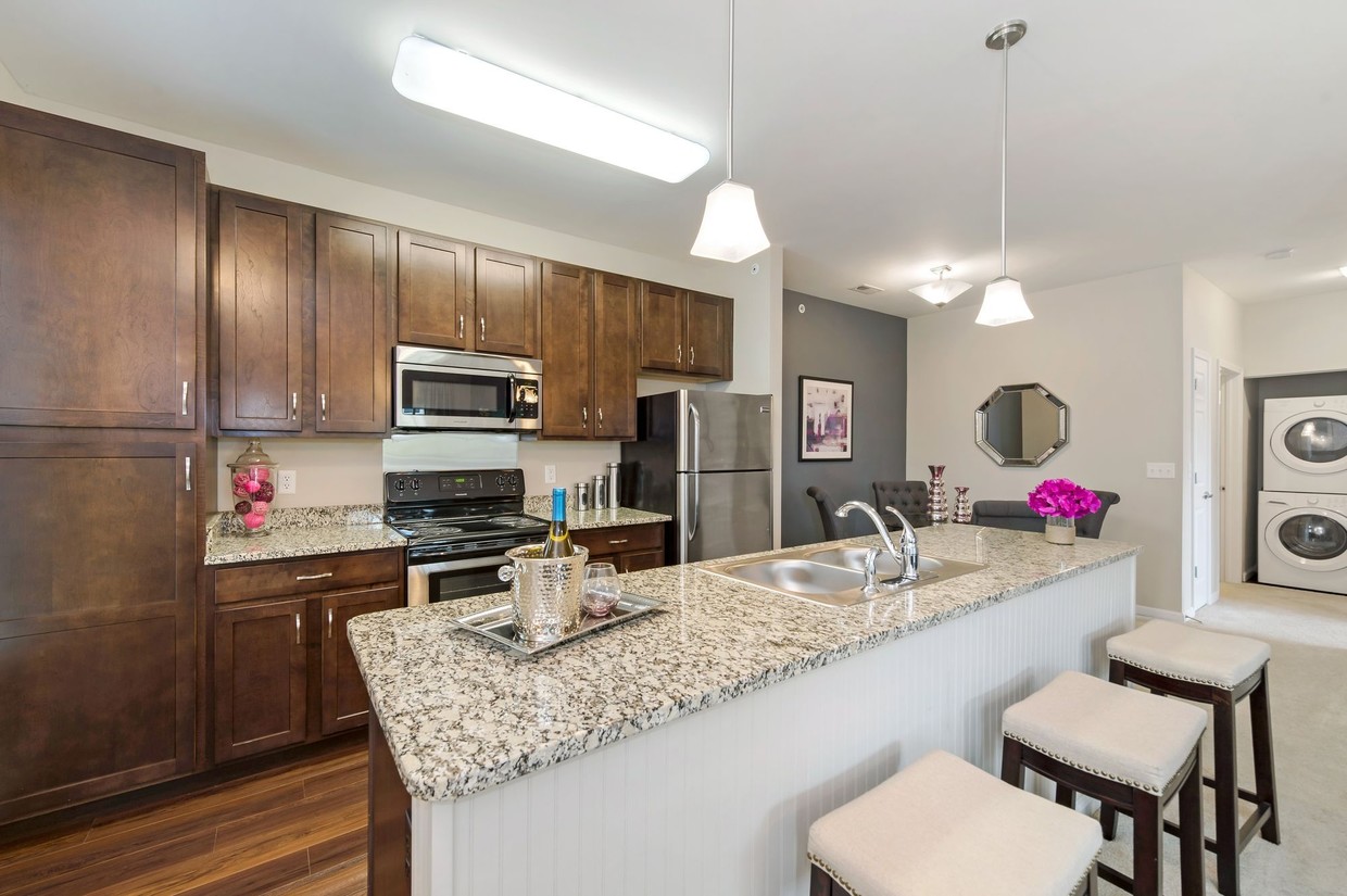 Foto principal - Cumberland Pointe Apartments