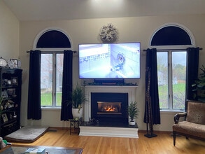 Building Photo - 19 Parkington Cir