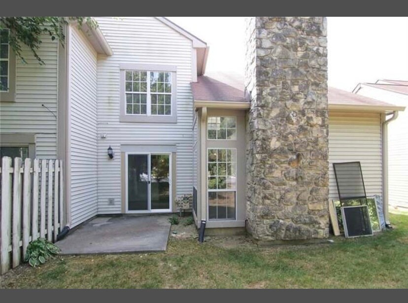 Foto principal - 6450 Bayside N Dr