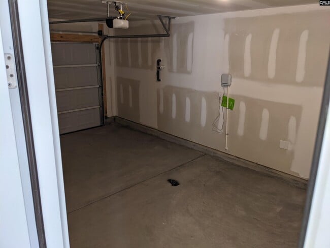 Foto del edificio - 531 Moresby Wy