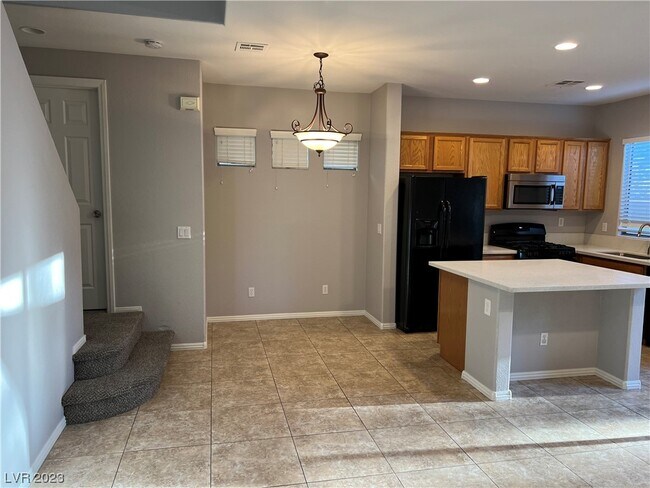 Foto del edificio - 8309 Harvest Spring Pl