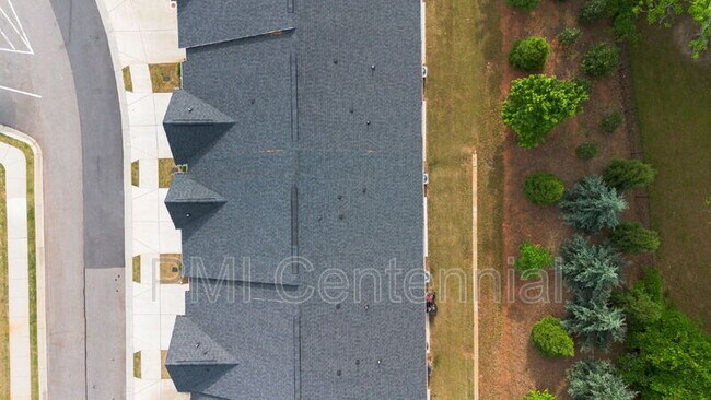 Foto del edificio - 192 Hampton Cir
