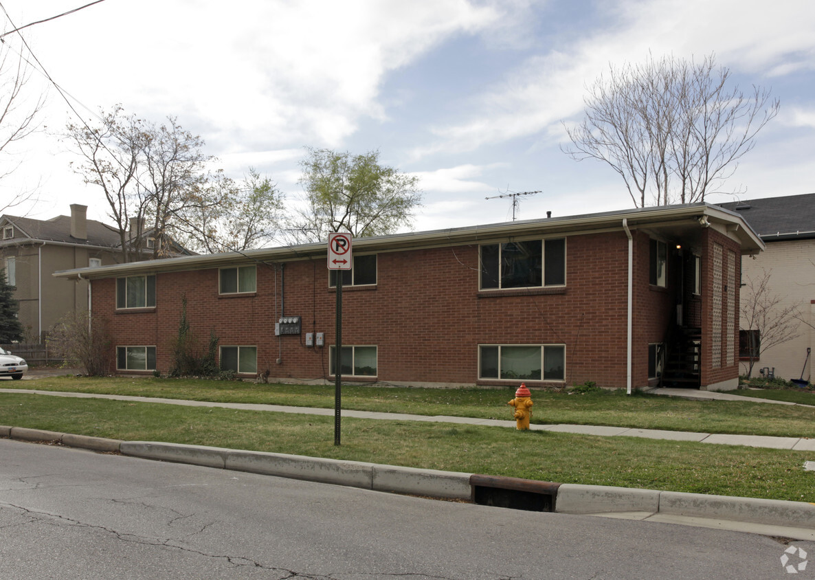 Primary Photo - 88 E St