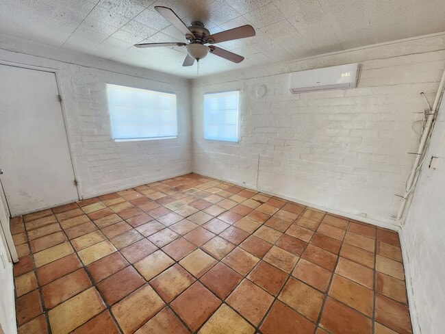 Foto del edificio - 73752 Crestview Dr