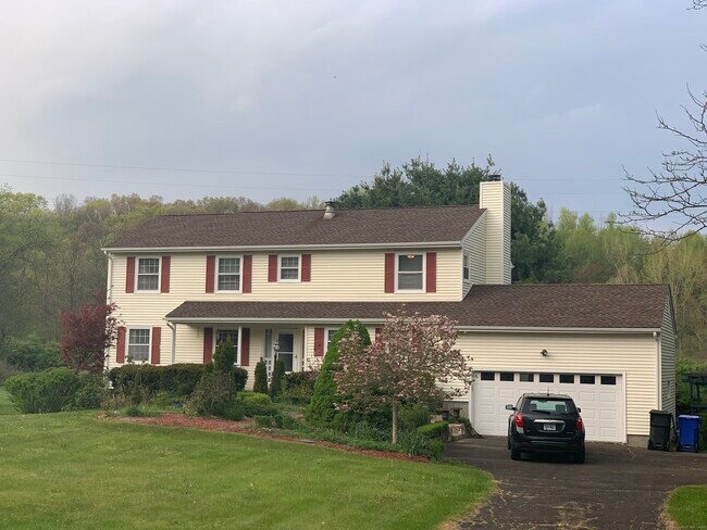 Foto del edificio - 25 Dairy Farm Dr