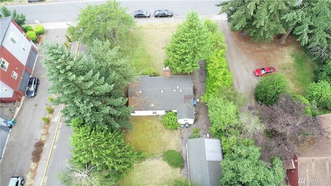 Building Photo - 17712 12th Ave NE Shoreline, WA - 2021