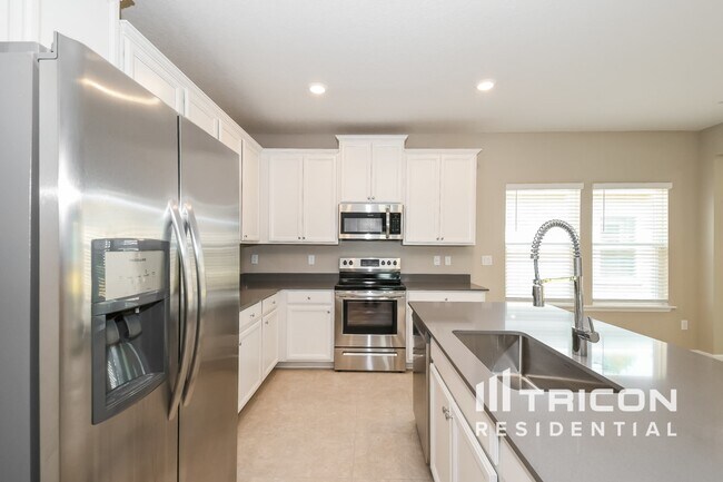 Building Photo - 10328 Pavnes Creek Dr