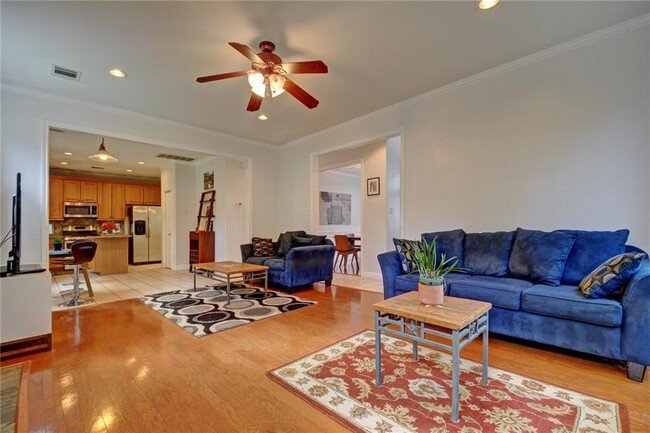 Building Photo - 1004 Terrell Hill Dr