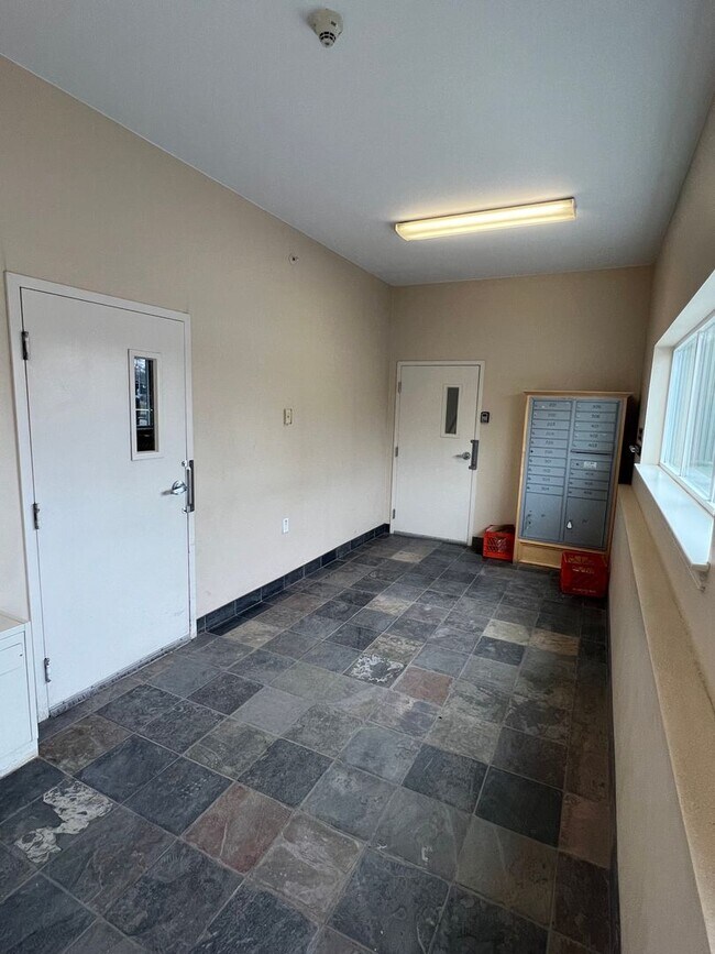 Foto del edificio - 6934 Meadow St