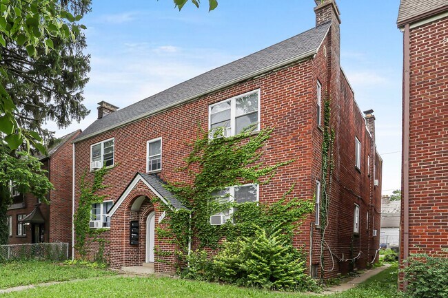 Foto del edificio - 987 Lilley Ave