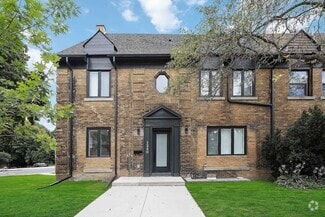 Building Photo - 1340 Avenue Rd