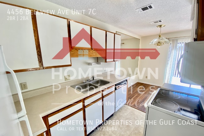 Building Photo - Townhome in Belleview