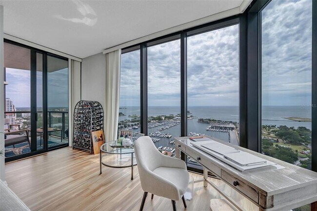 Foto del edificio - 1 Beach Dr SE
