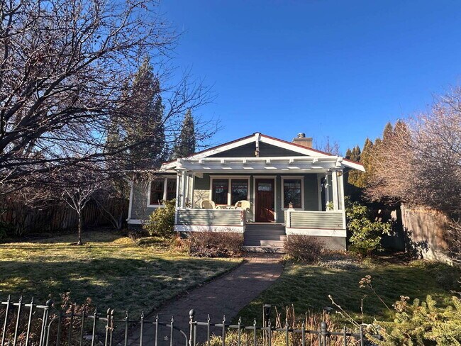 Foto del edificio - 607 NW Federal St