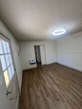Building Photo - 520 S Curry St