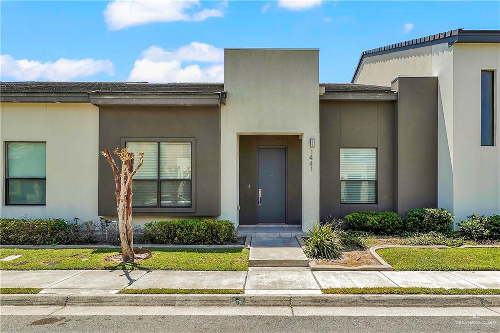 1441 Ozark Ave, McAllen, TX 78504 Townhome Rentals in McAllen TX