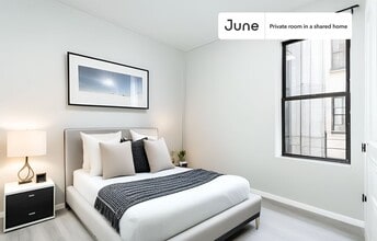 Building Photo - Room in Shared 4 bed/1 bath home