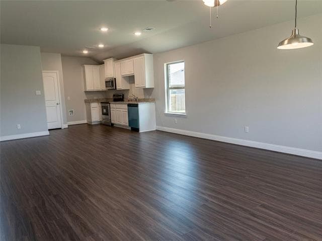 Building Photo - 1419 Warringwood Dr