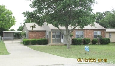 Building Photo - 3001 Acton School Rd