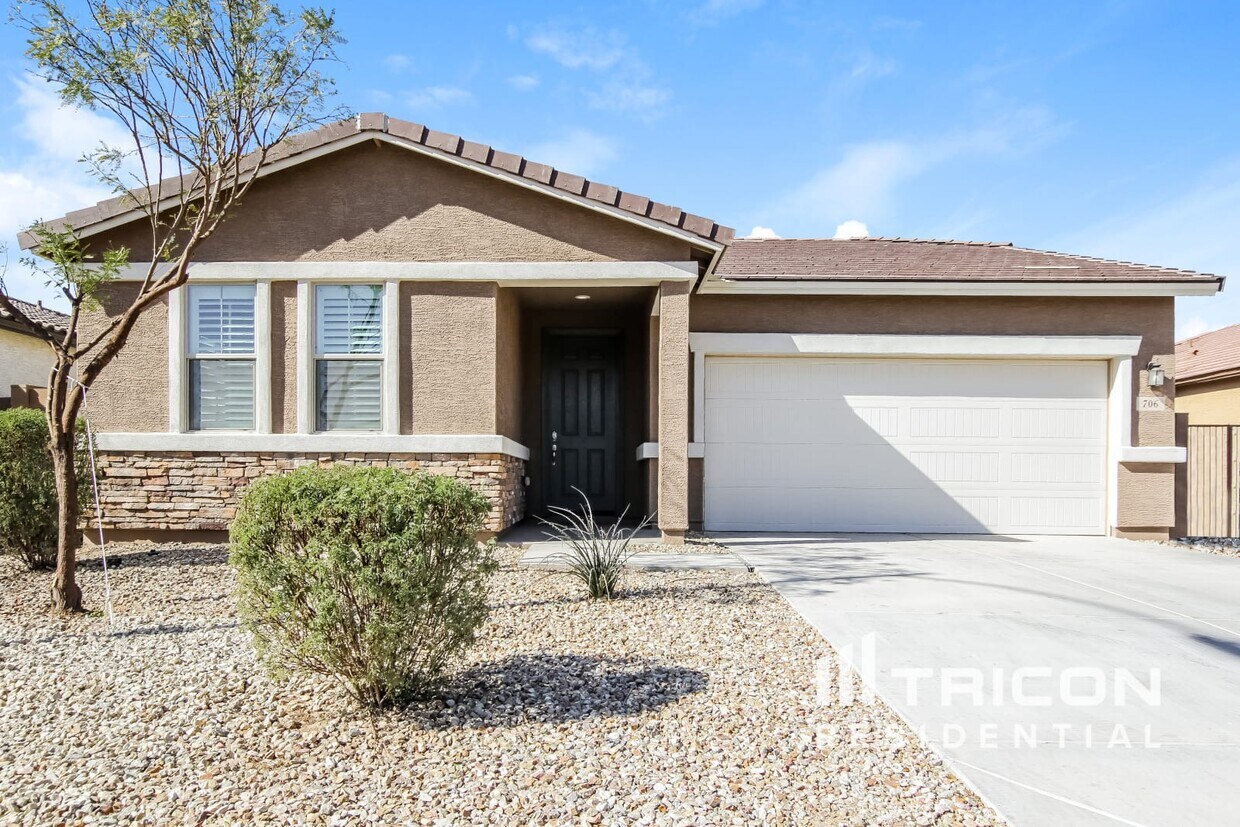 706 S 9th Street Avondale AZ House Rental in Avondale, AZ