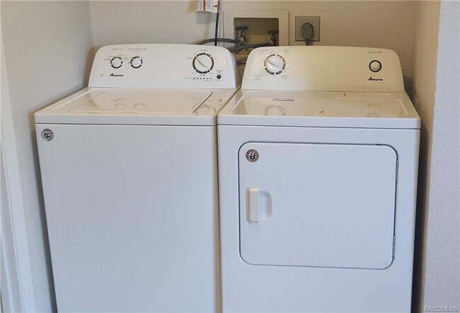 Foto del edificio - 5356 W Customer Ct