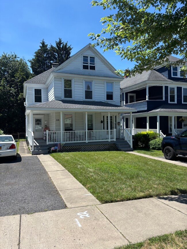 Building Photo - 113 Avery Ave