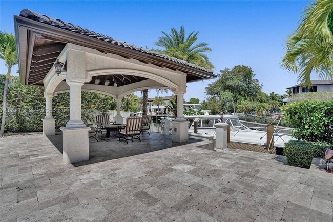 Building Photo - 13105 Biscayne Island Terrace