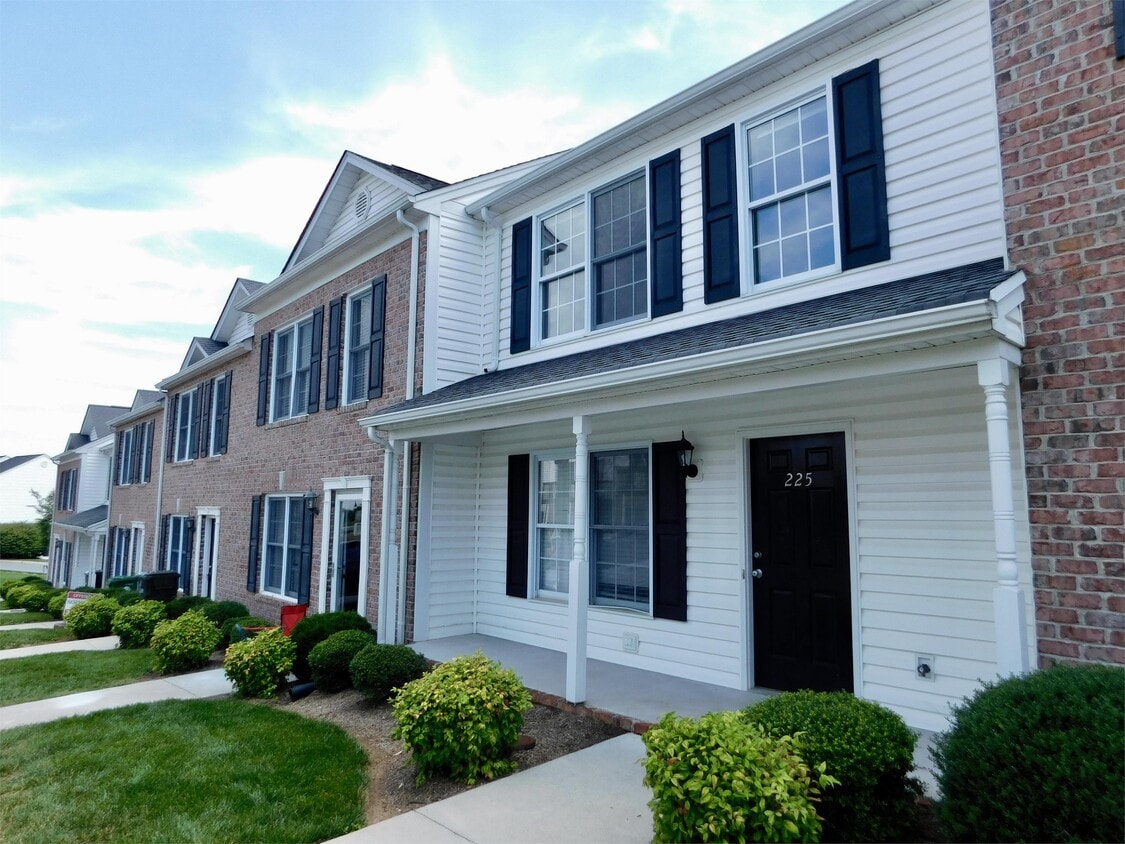 Photo - 225 Margate Dr (Lynchburg, VA)