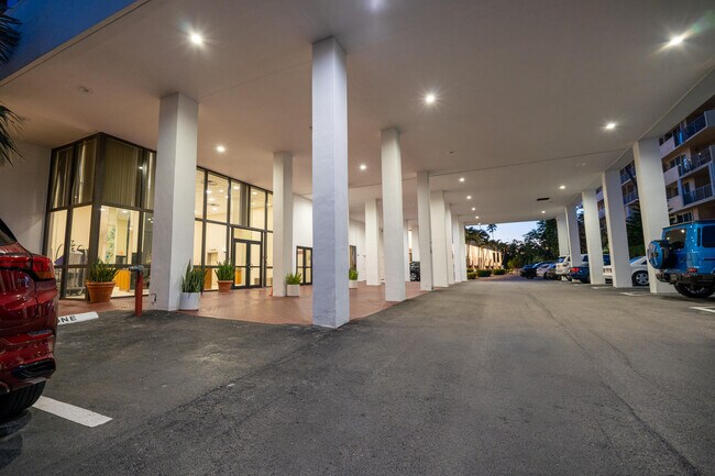Building Photo - 3589 S Ocean Blvd