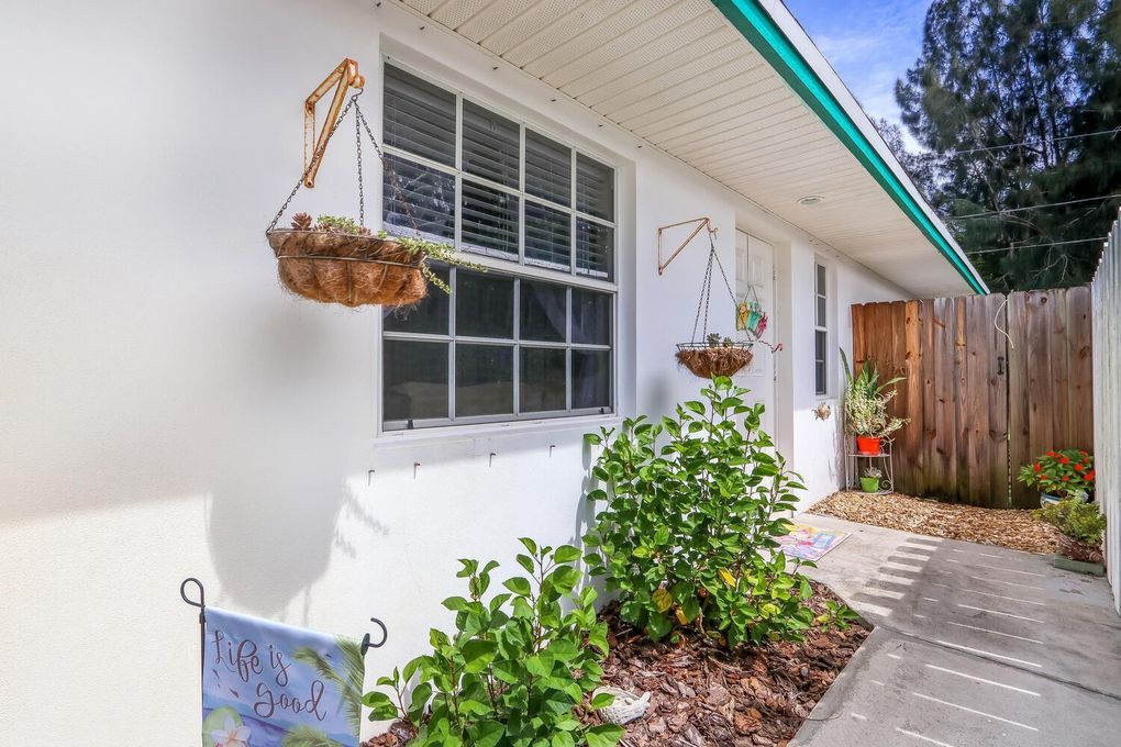 Foto principal - 4700 SE Compass Way
