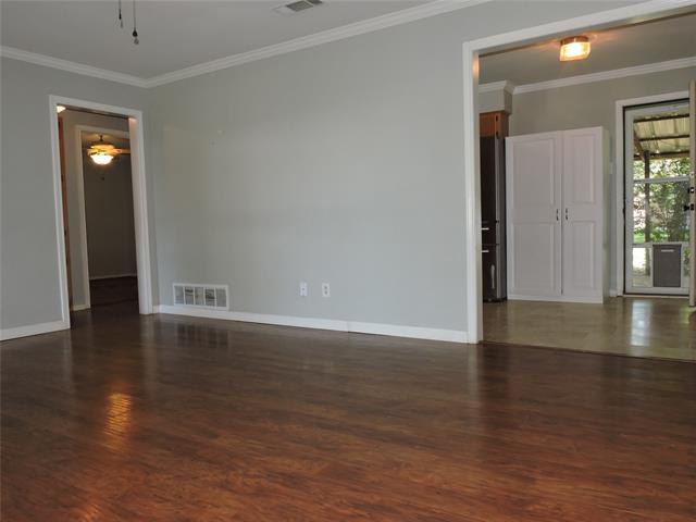 Building Photo - 221 Alene Dr