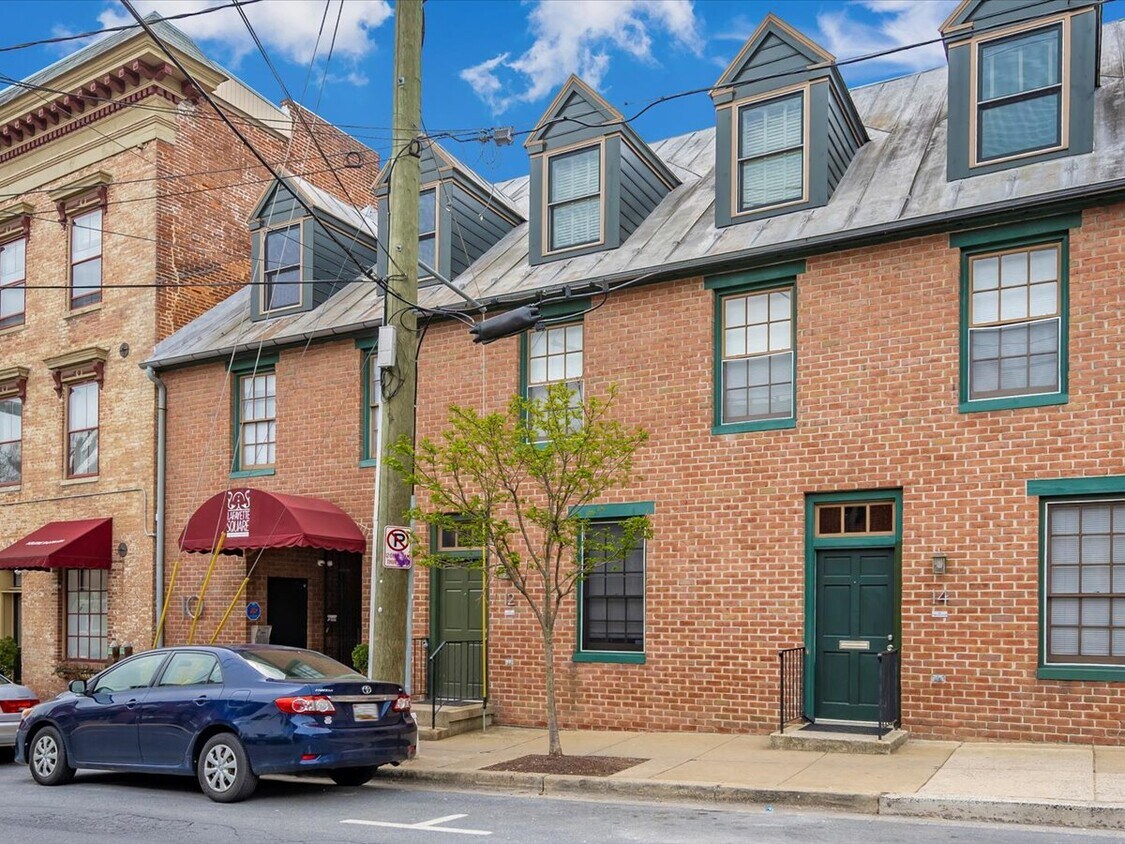 Primary Photo - 12 W All Saints St