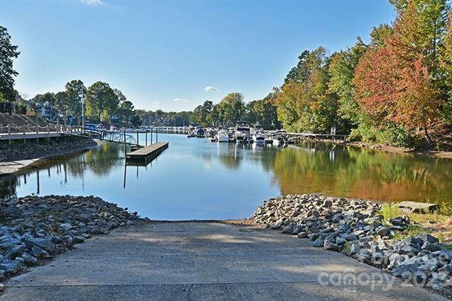 Building Photo - 21012 Harken Dr