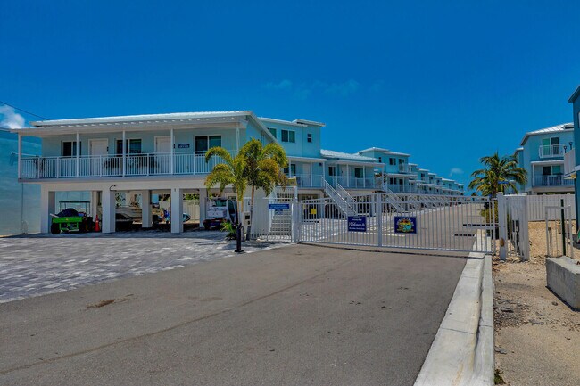 Foto del edificio - 10877 Overseas Hwy