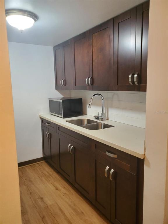 Foto del edificio - 5820 N Church Ave