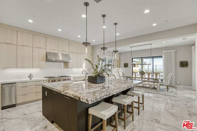 Foto del edificio - 20124 Piccadilly Ln