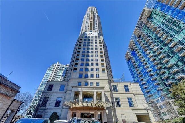 Foto del edificio - 3376 Peachtree Rd NE