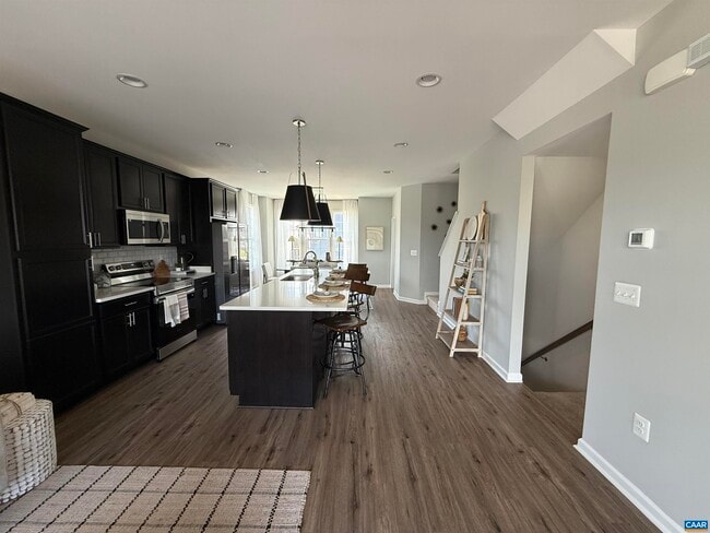 Foto del edificio - 369 Willowshire Ct