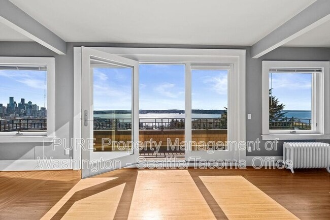 Building Photo - 604 W Kinnear Pl