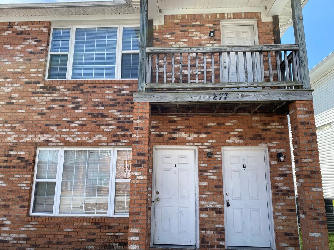 Primary Photo - 277 Foxworth Dr