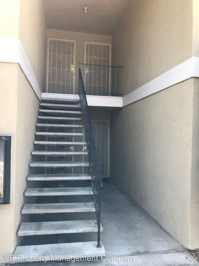 Foto del edificio - 4120 Central Ave