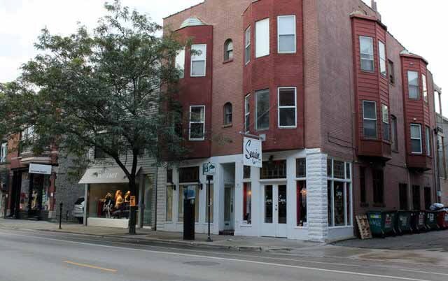 Building Photo - 843-845 W Armitage Ave