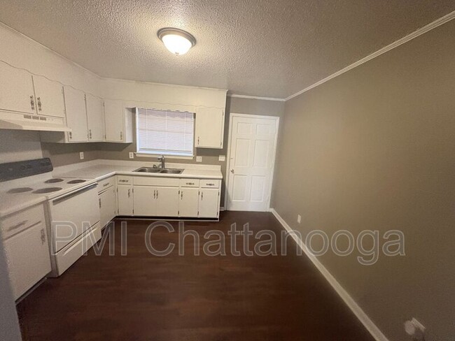 Foto del edificio - 77 Dolphin Ln