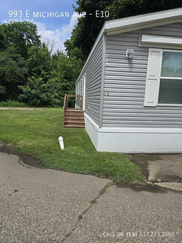 993 E Michigan Ave, Battle Creek, MI 49014 House Rental in Battle