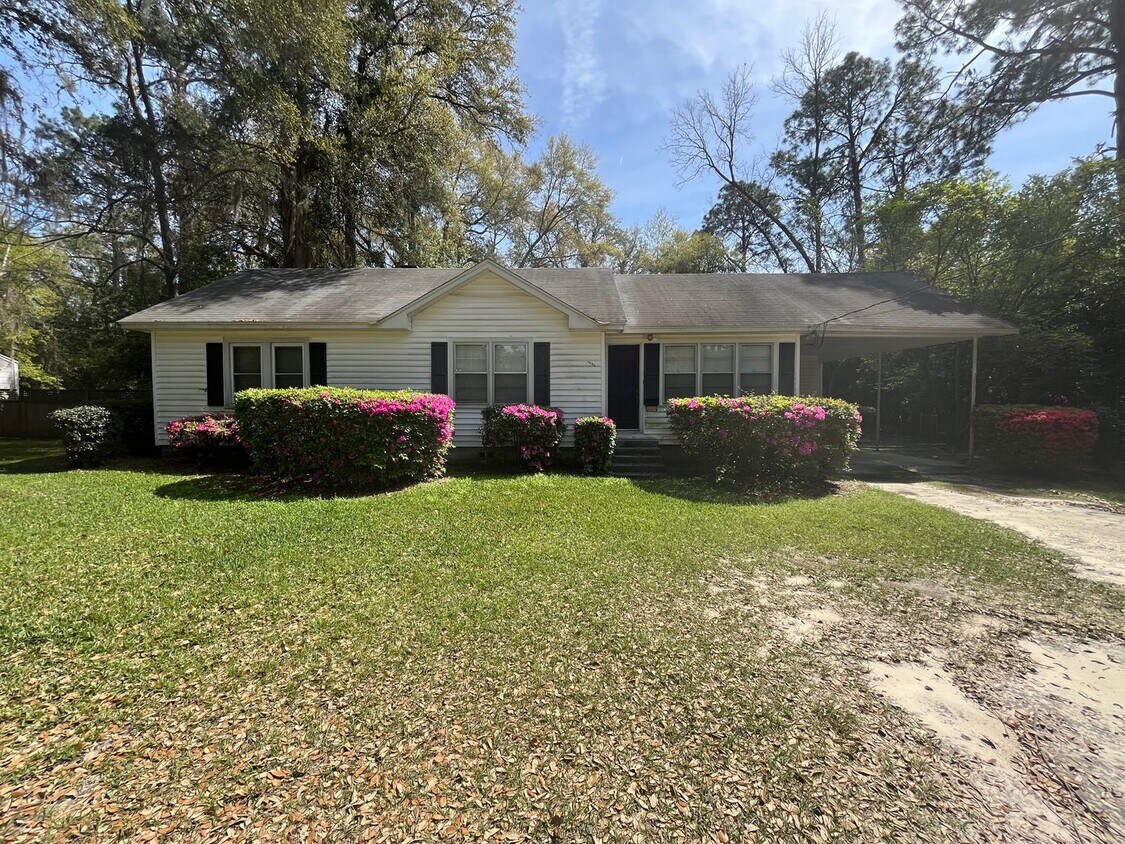 Primary Photo - 1021 W. Alden Avenue, Valdosta, 3BR/2BA