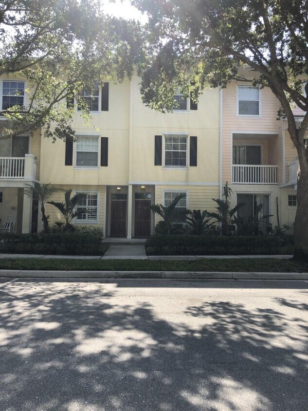 175 Galicia Way Unit 209, Jupiter, FL 33458 Condo for Rent in Jupiter