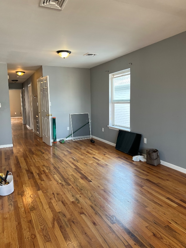 Building Photo - 56 Chester Ave