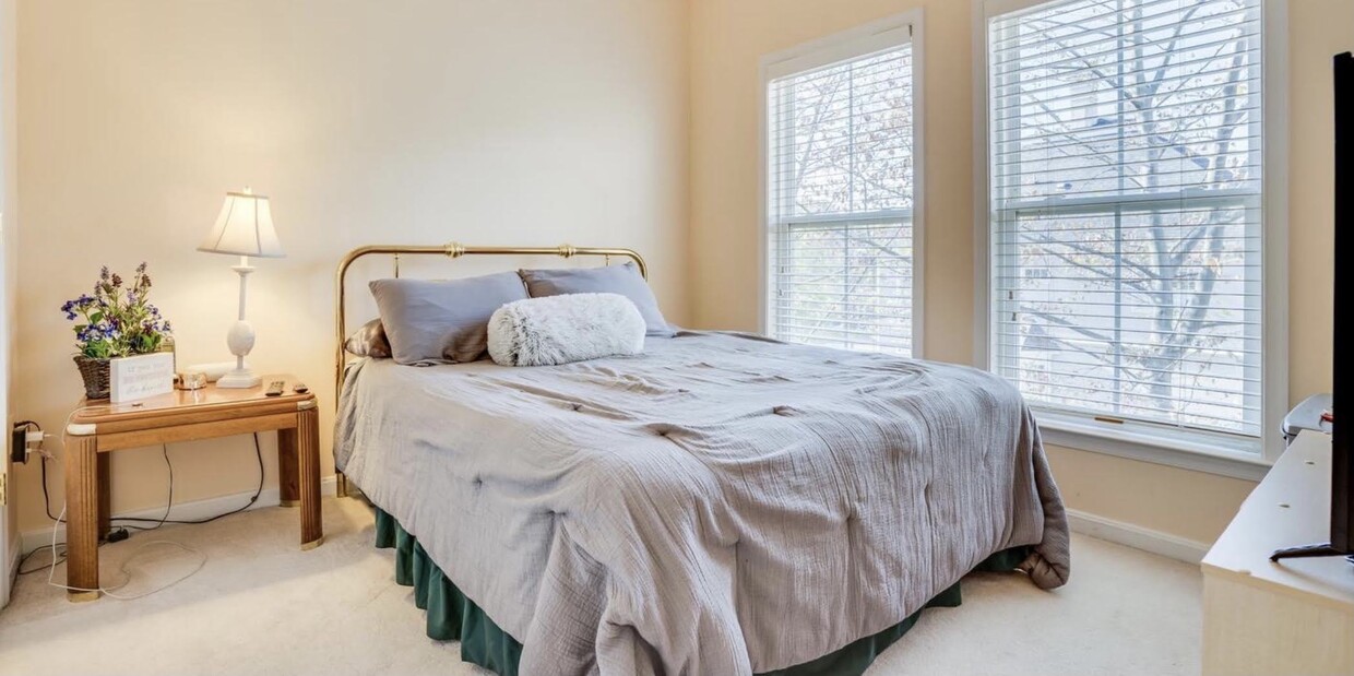 Bedroom - 5259 Colonel Johnson Ln