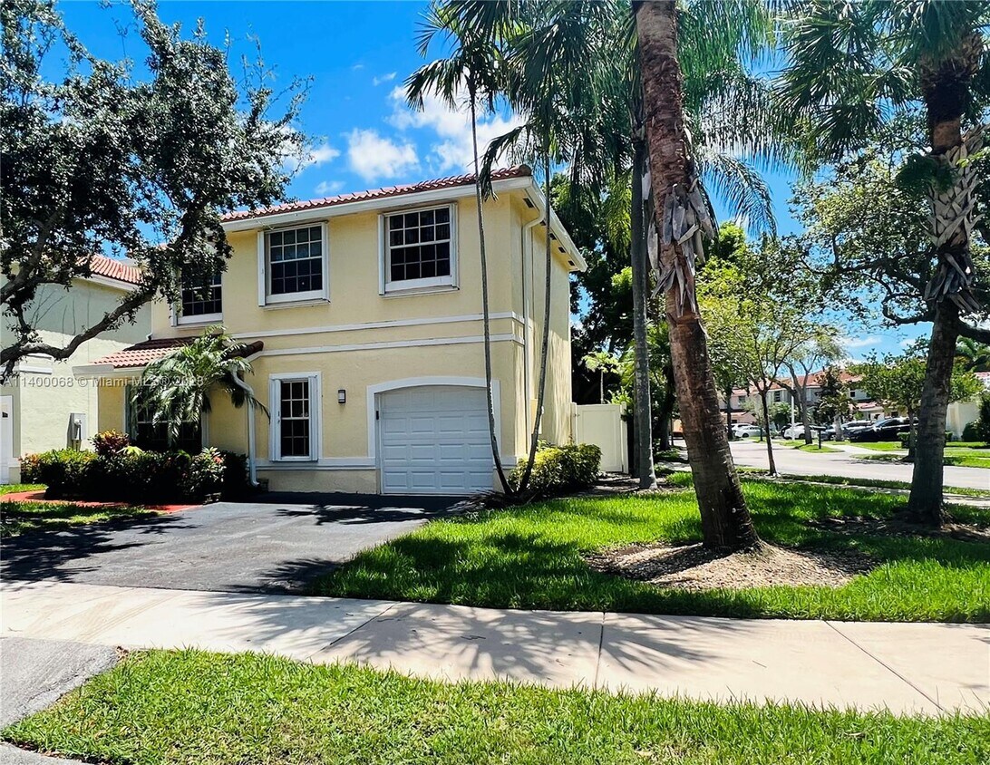 Foto principal - 949 Jade Ct