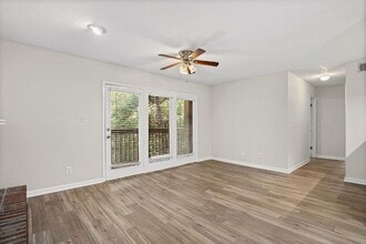 Building Photo - 814 Tuxworth Cir